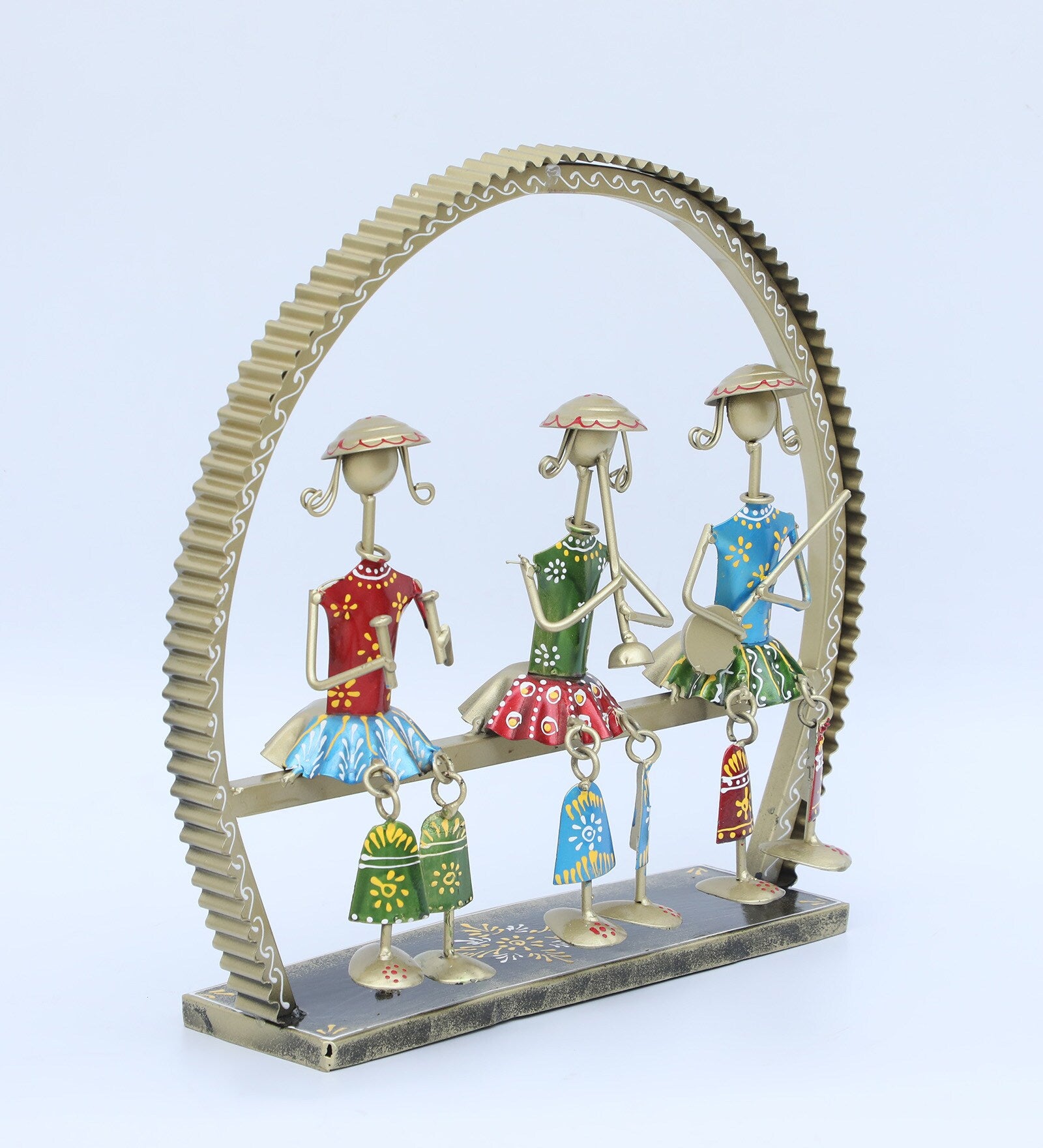 Handcrafted Tribal Musician Metal Art Showpiece – Vibrant Table Décor