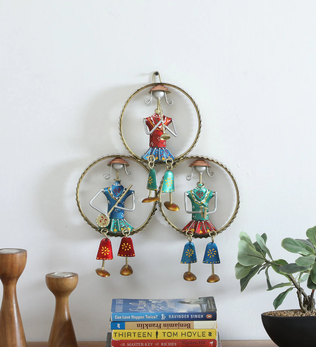 Colorful Tribal Musician Wall Hanging – Handcrafted Metal Art (16x13 Inch)