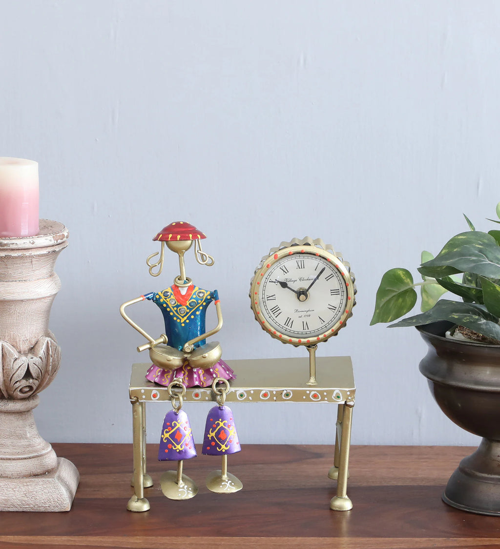 Handcrafted Tribal Musician Table Clock – Artistic Metal Figurine Timepiece Golden