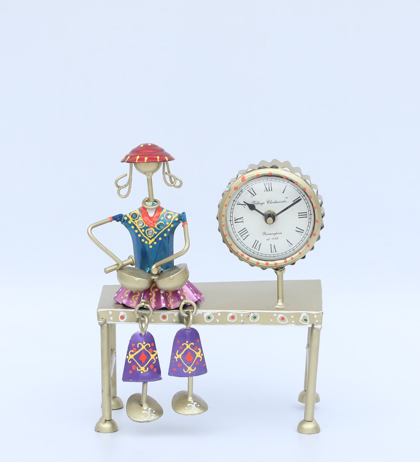 Handcrafted Tribal Musician Table Clock – Artistic Metal Figurine Timepiece Golden