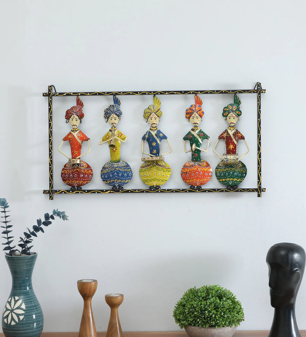 Rajasthani Musician Wall Art – Handcrafted Iron Frame Décor (15 x 29 Inches)