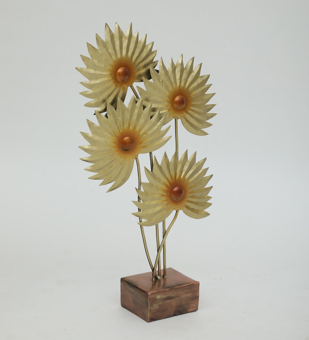 Golden Metal Floral Table Accent – Elegant Handcrafted Home Decor