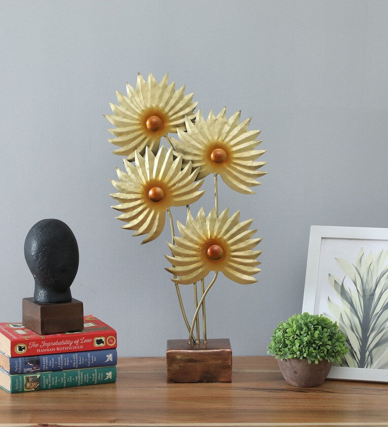 Golden Metal Floral Table Accent – Elegant Handcrafted Home Decor