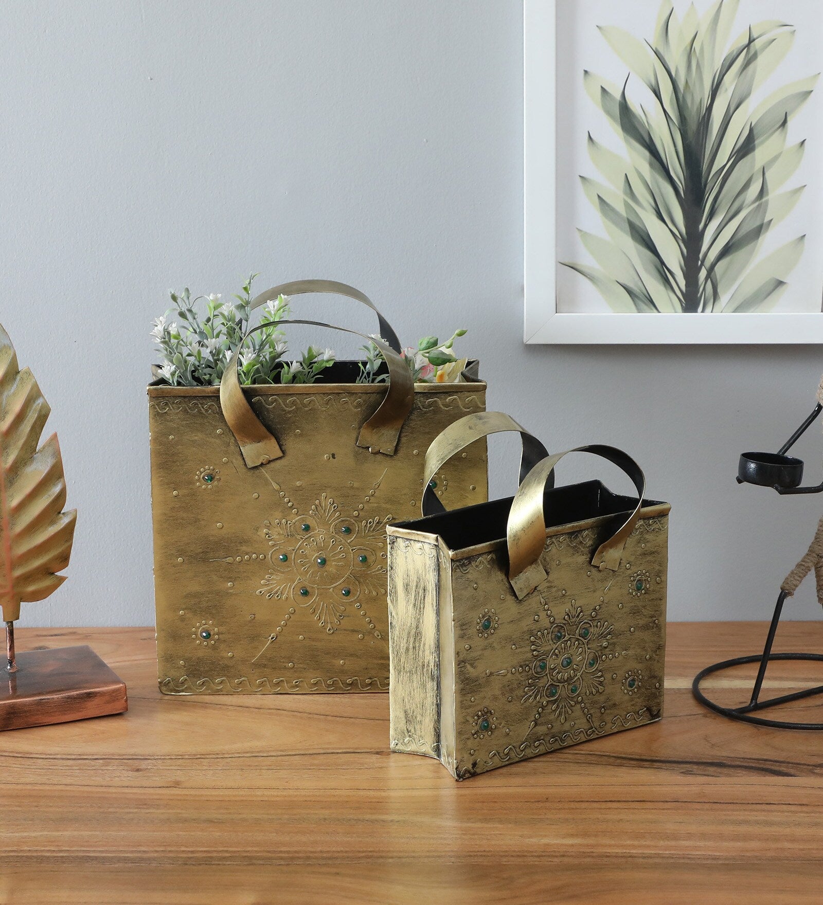 Antique Brass Finish Metal Tote Planters – Set of 2