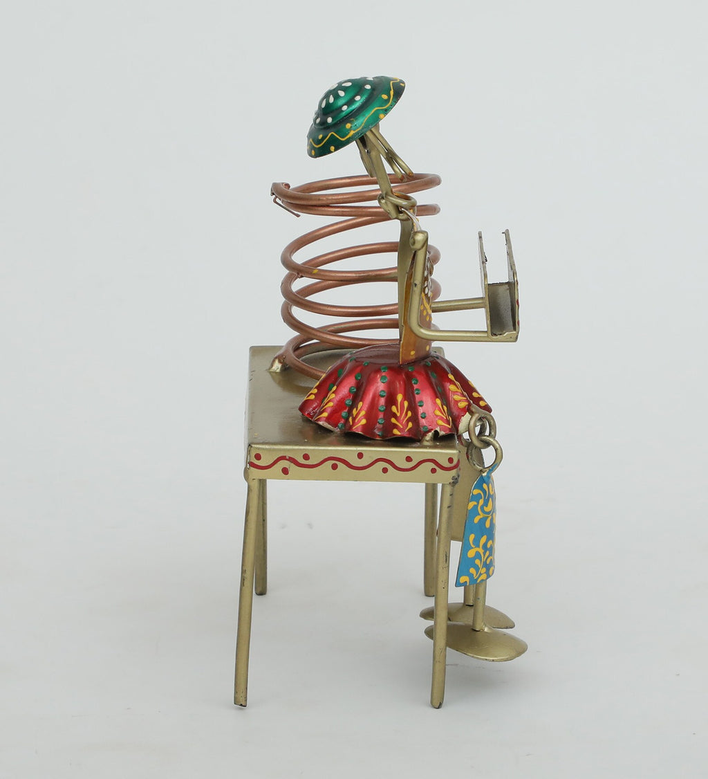 Handcrafted Metal Girl with Book Pen Stand – Artistic Desk Organizer