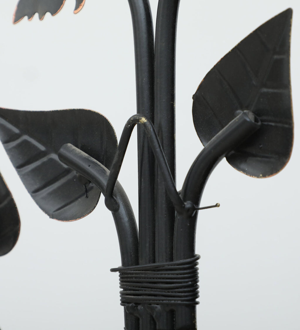 Elegant Leaf-Themed Metal Wall Clock