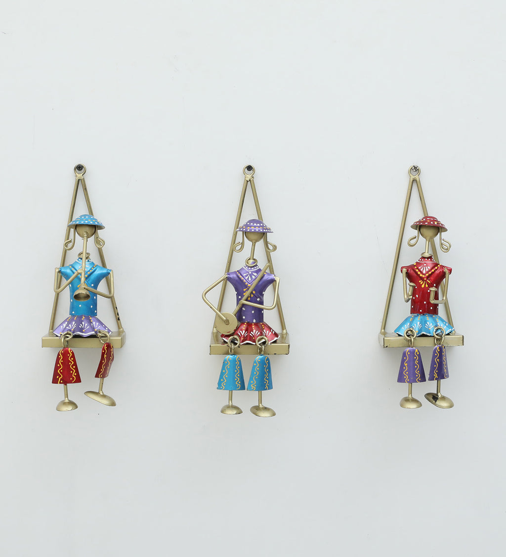 Handcrafted Rajasthani Musician Wall Hanging Set – Triangular Frame Iron Art (Set of 3)