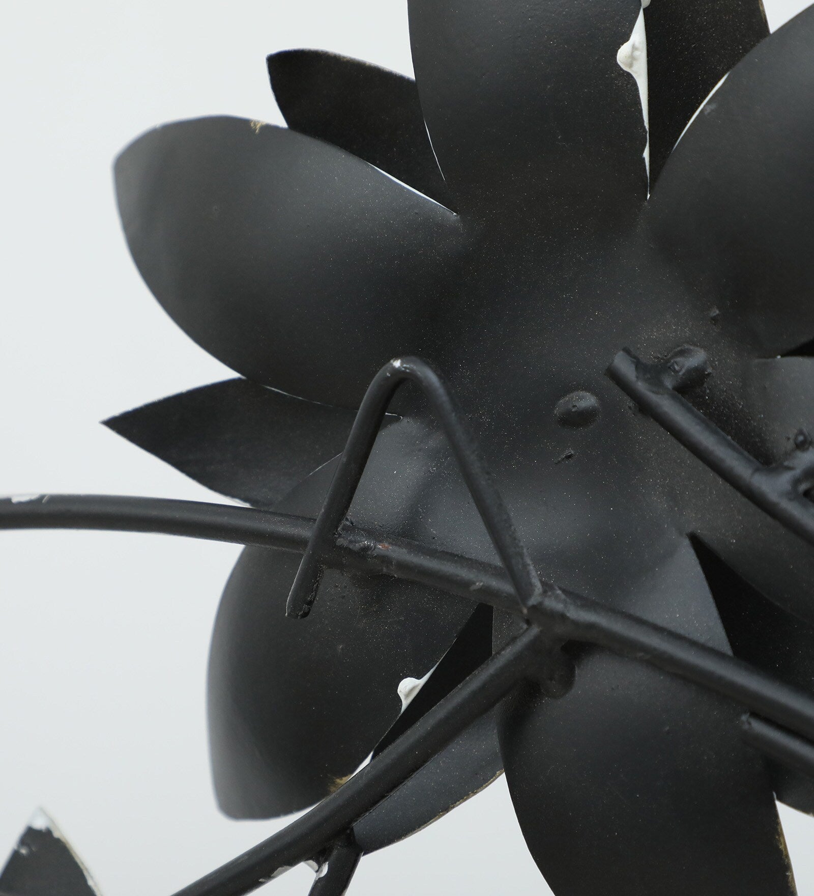 Elegant Floral Symphony Metal Wall Art (29x14 inch)