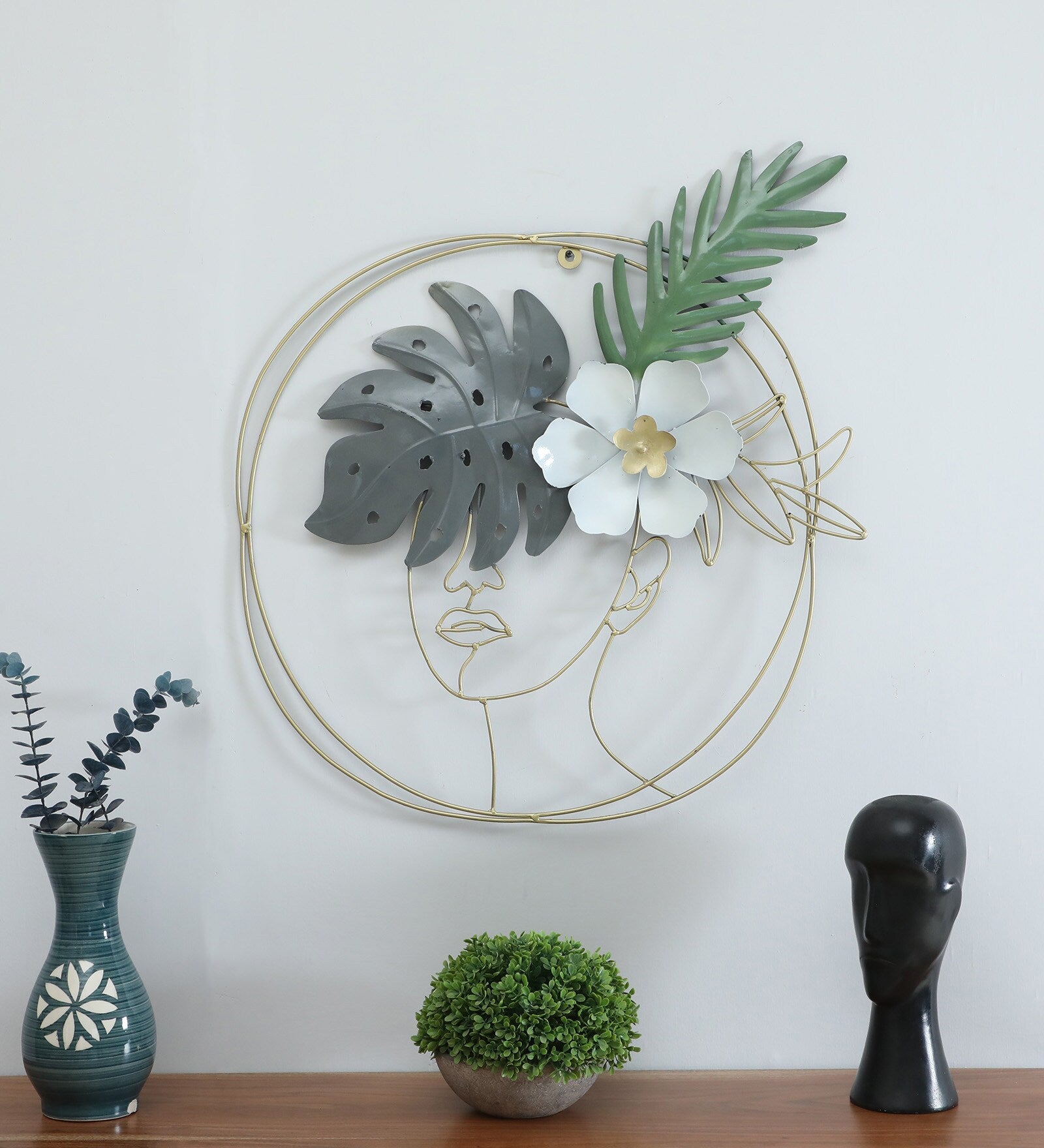 Abstract Floral Face Metal Wall Art (27x32 Inch)