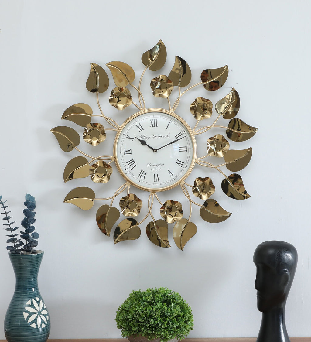 Golden Leaf Metal Wall Clock – Luxury Decorative Timepiece for Modern Homes