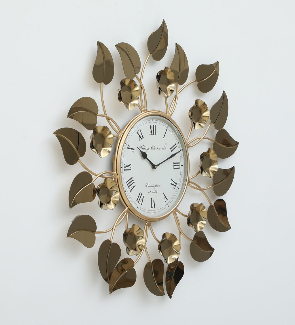 Golden Leaf Metal Wall Clock – Luxury Decorative Timepiece for Modern Homes